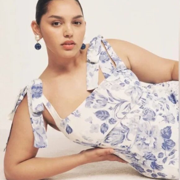 Reformation Twilight Dress - Blue Floral - Picture 4 of 9